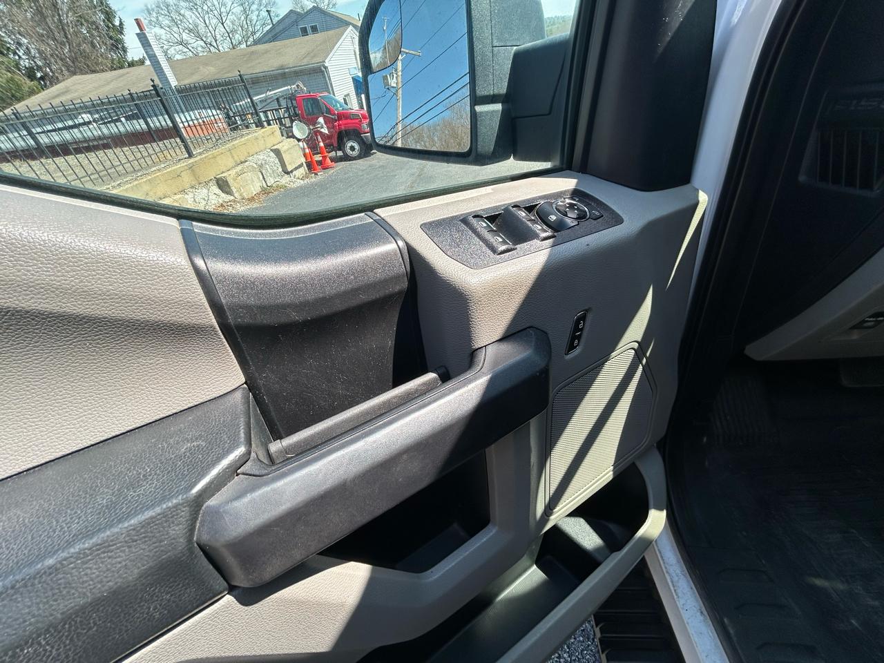 Ford F-150 4WD Reg Cab 145" XL 2020