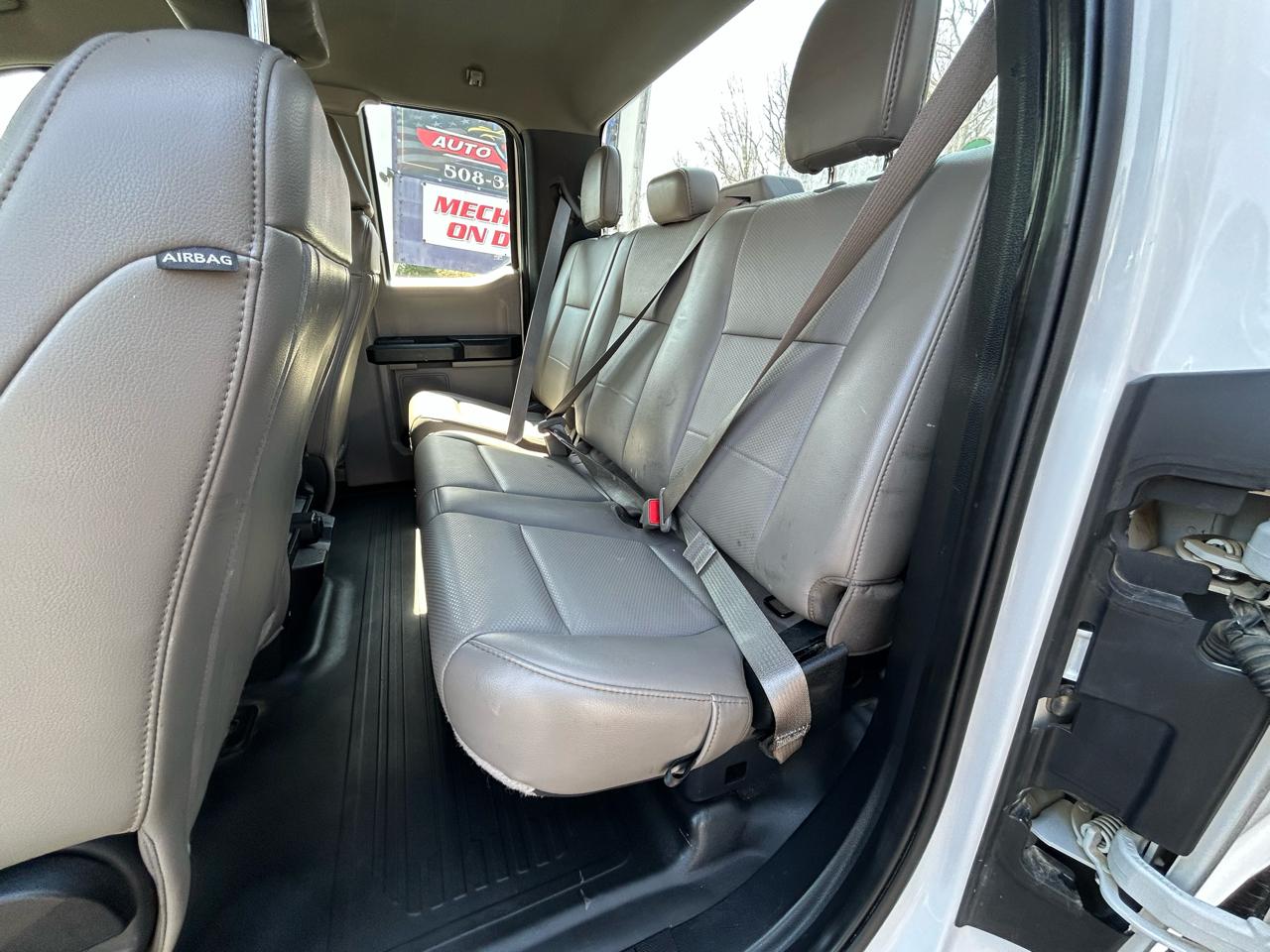 Ford F-150 4WD Reg Cab 145" XL 2020