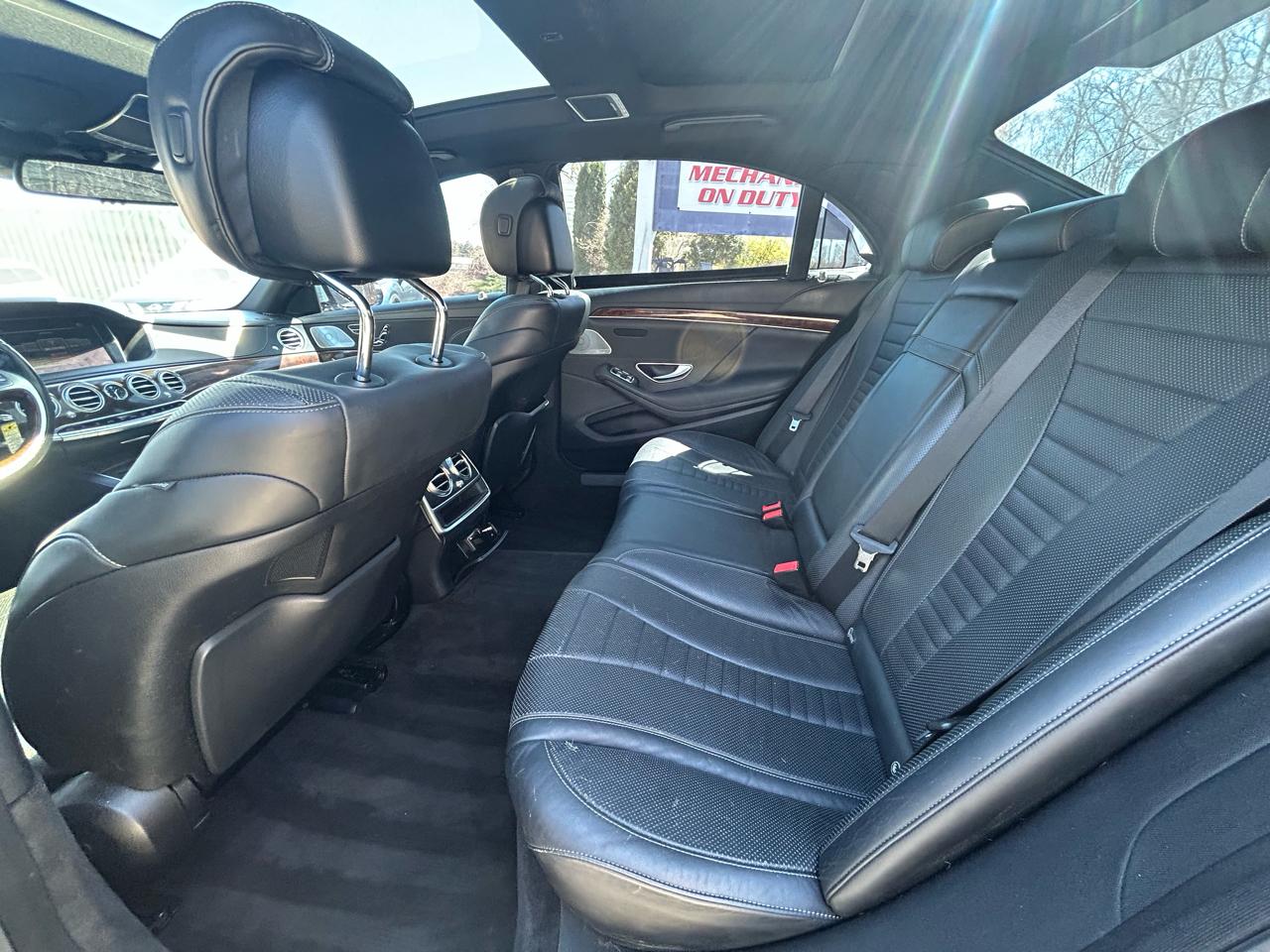 Mercedes-Benz S-Class S550 4MATIC 2014