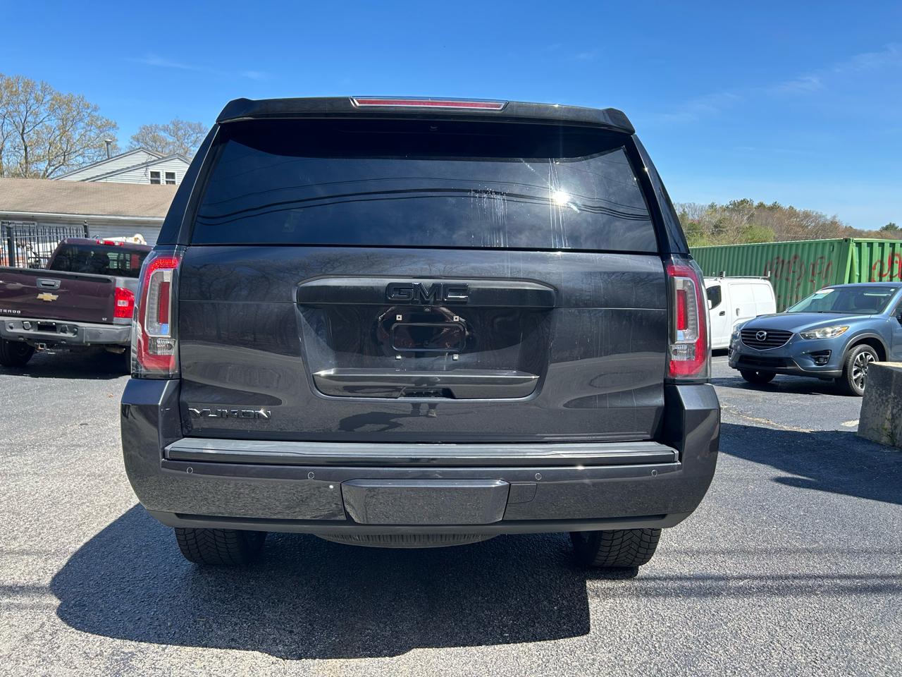 GMC Yukon Denali 4WD 2020