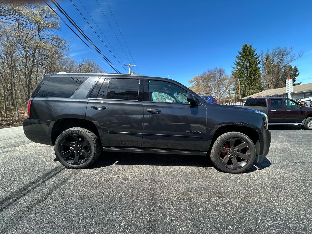 GMC Yukon Denali 4WD 2020