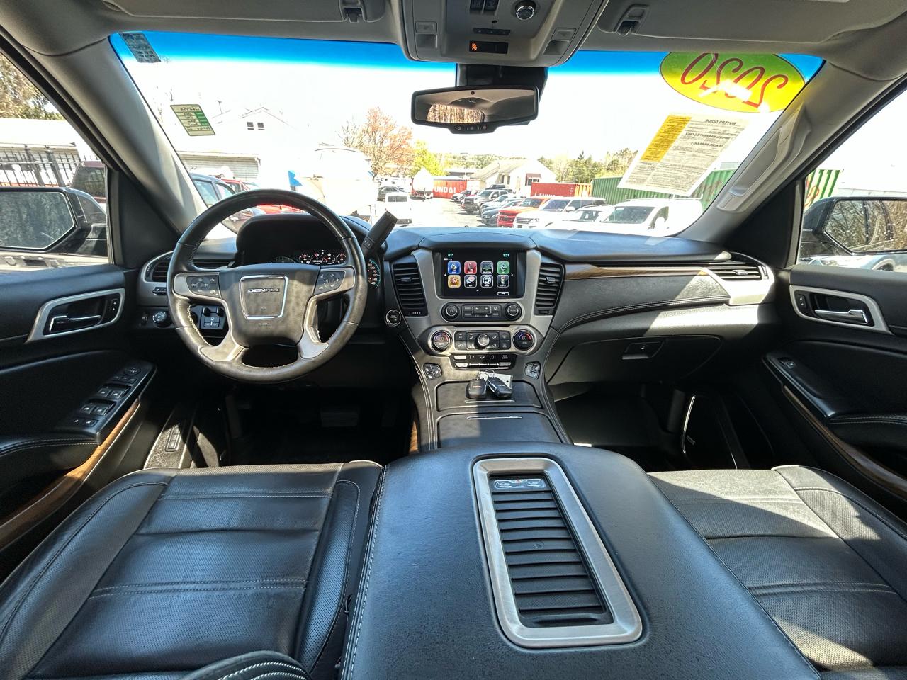 GMC Yukon Denali 4WD 2020