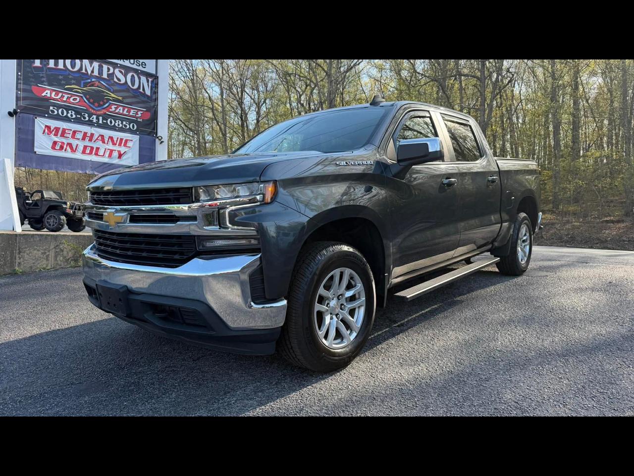 Chevrolet Silverado 1500 1LT Crew Cab 4WD 2021
