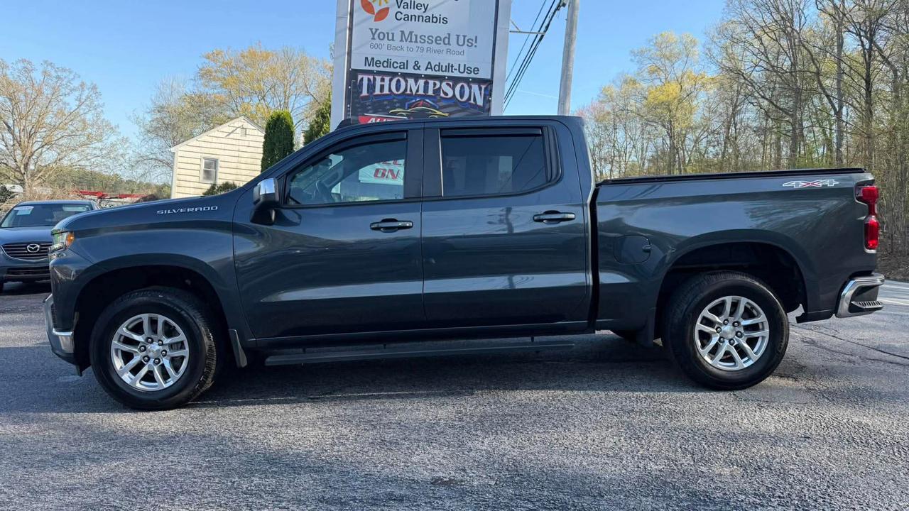 Chevrolet Silverado 1500 1LT Crew Cab 4WD 2021