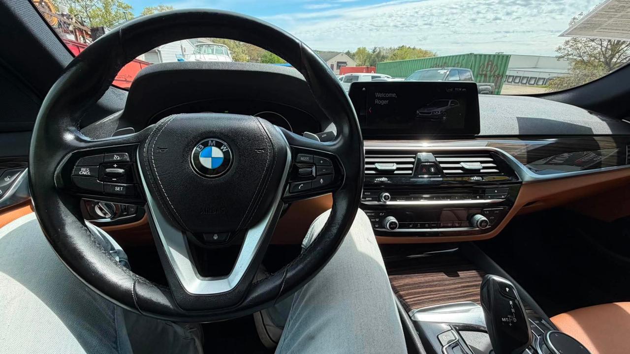 BMW 5-Series 530e xDrive iPerformance 2019