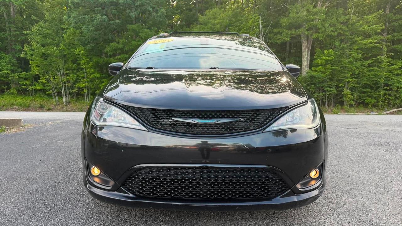 Chrysler Pacifica Hybrid Touring L 2020