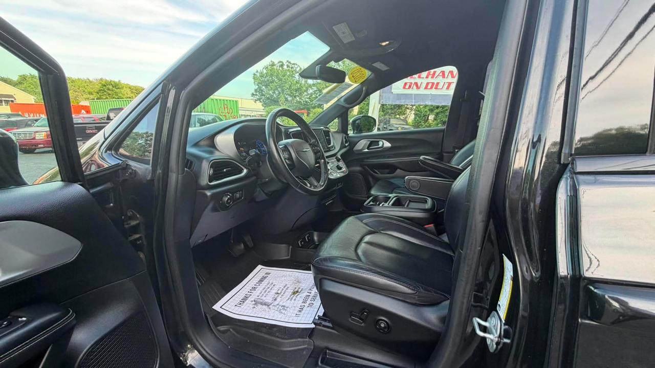 Chrysler Pacifica Hybrid Touring L 2020