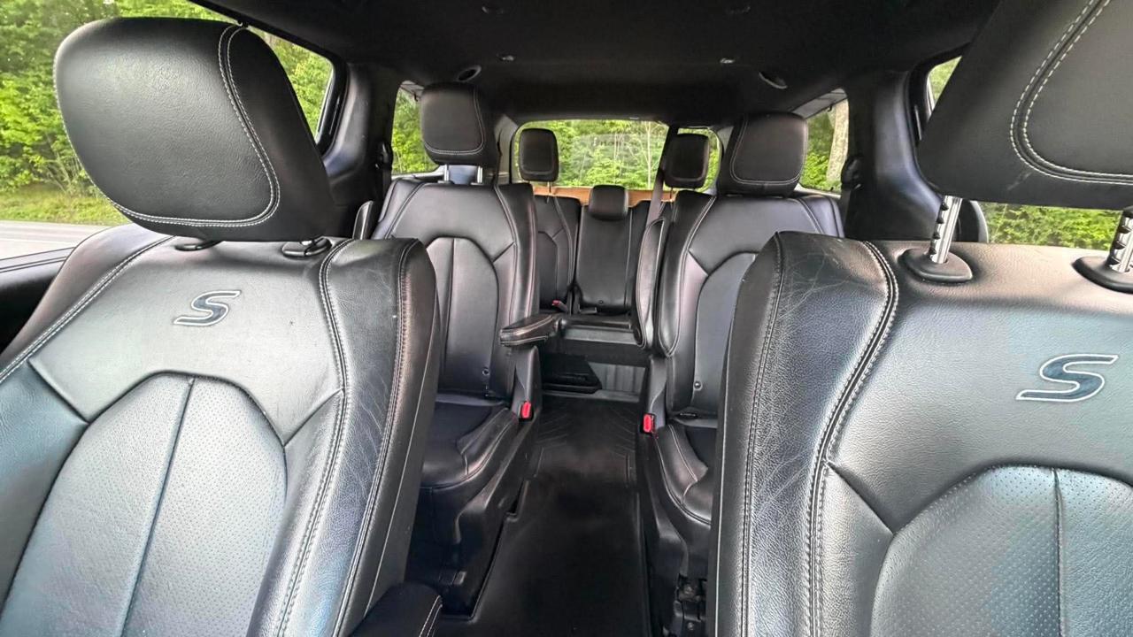 Chrysler Pacifica Hybrid Touring L 2020