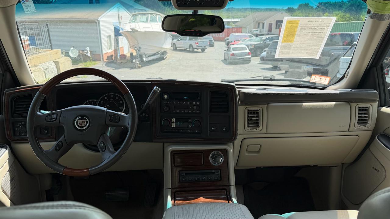 Cadillac Escalade ESV 2004