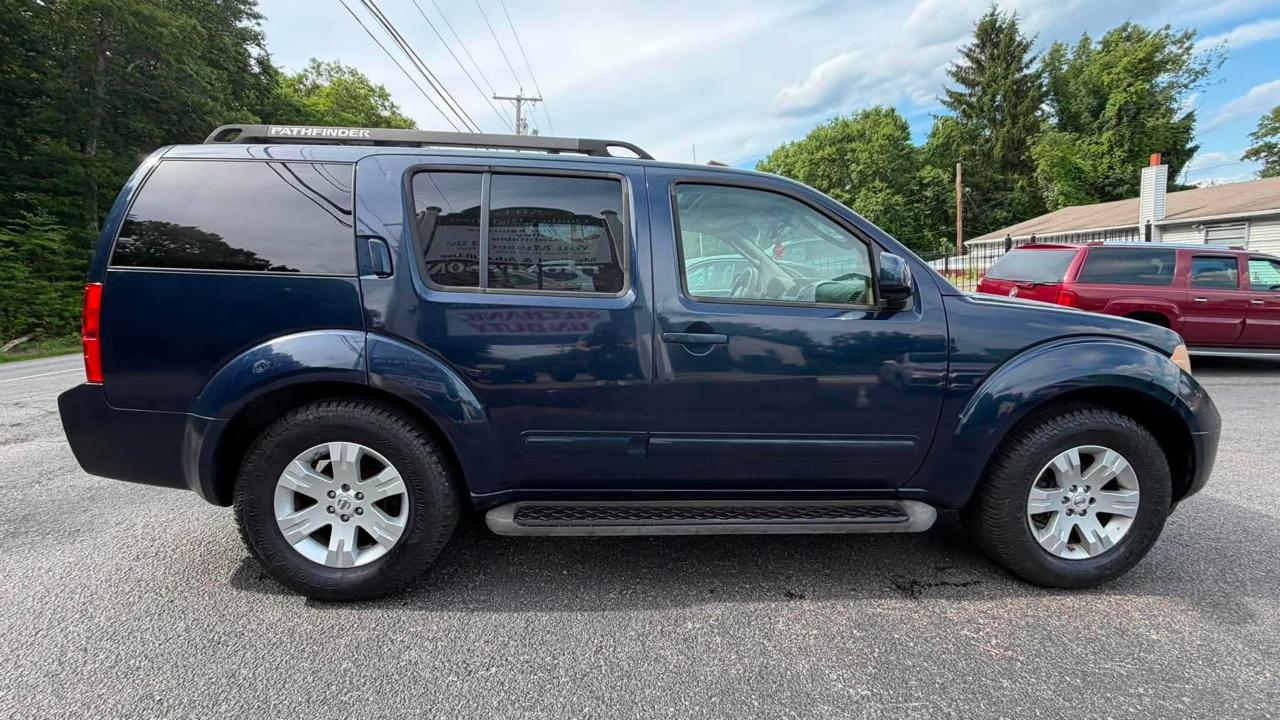Nissan Pathfinder LE 4WD 2007
