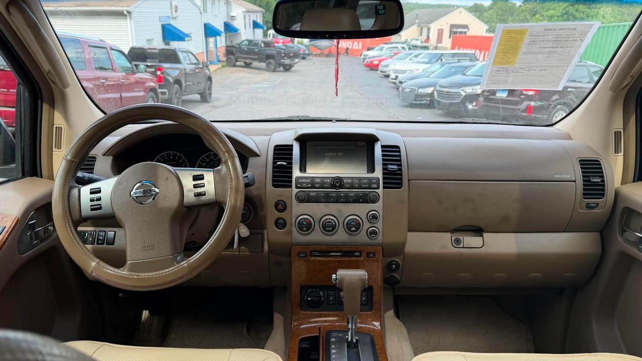 Nissan Pathfinder LE 4WD 2007