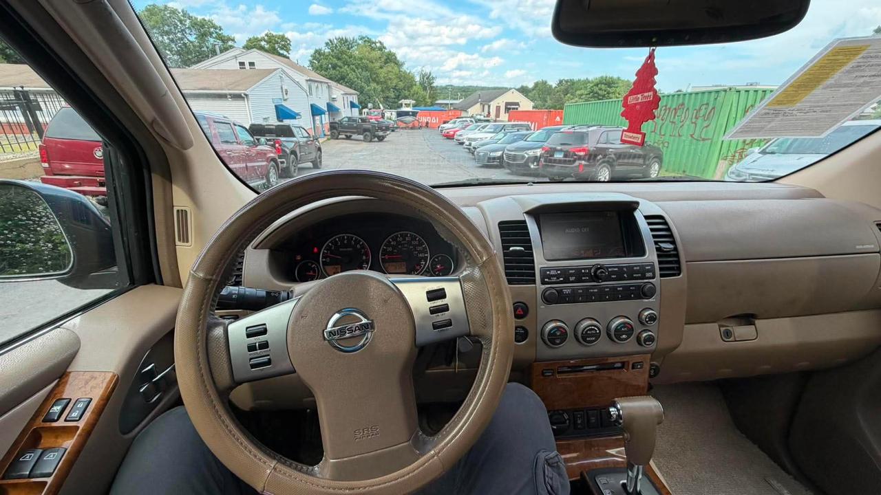 Nissan Pathfinder LE 4WD 2007