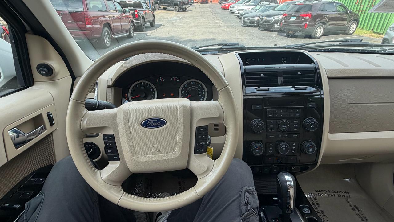 Ford Escape Limited 4WD 2011