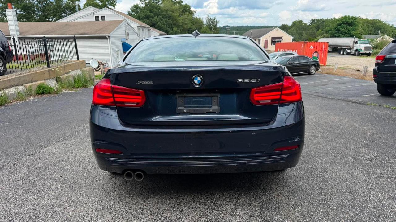 BMW 3-Series 328i xDrive Sedan 2016