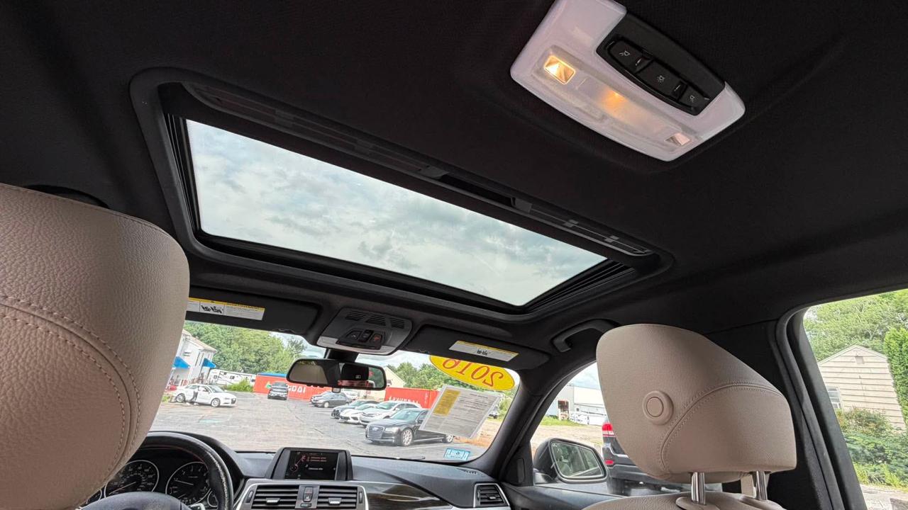 BMW 3-Series 328i xDrive Sedan 2016