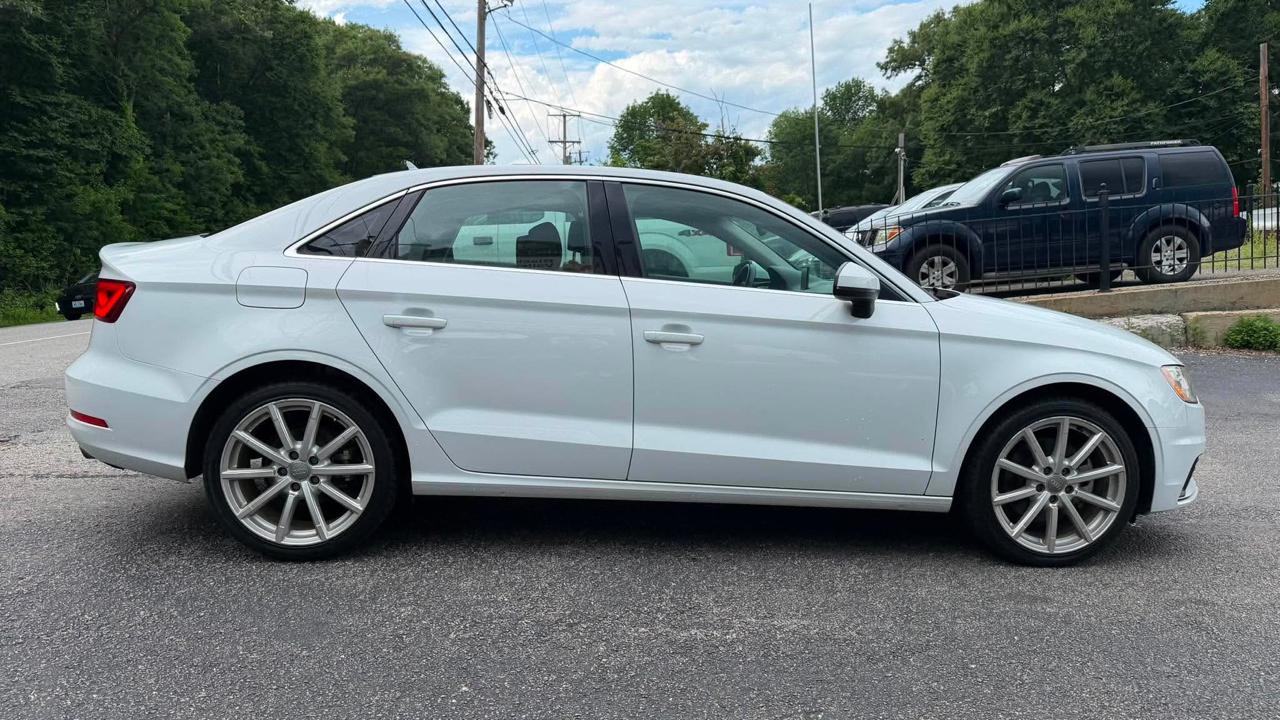 Audi A3 2.0T Premium Sedan quattro S tronic 2015