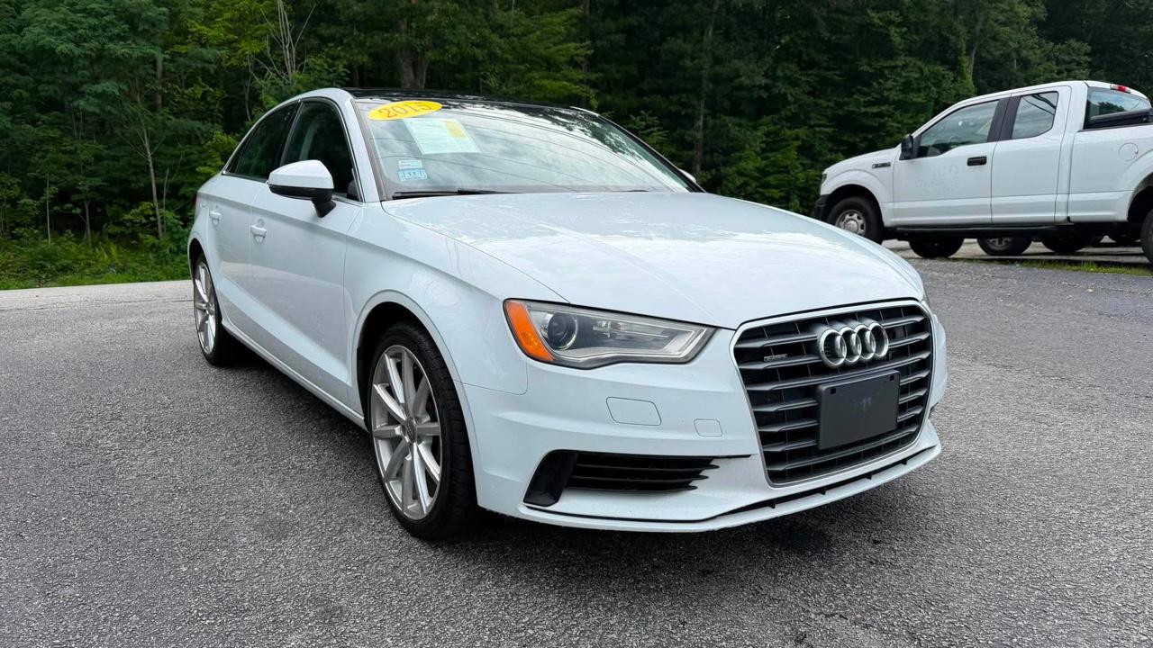 Audi A3 2.0T Premium Sedan quattro S tronic 2015
