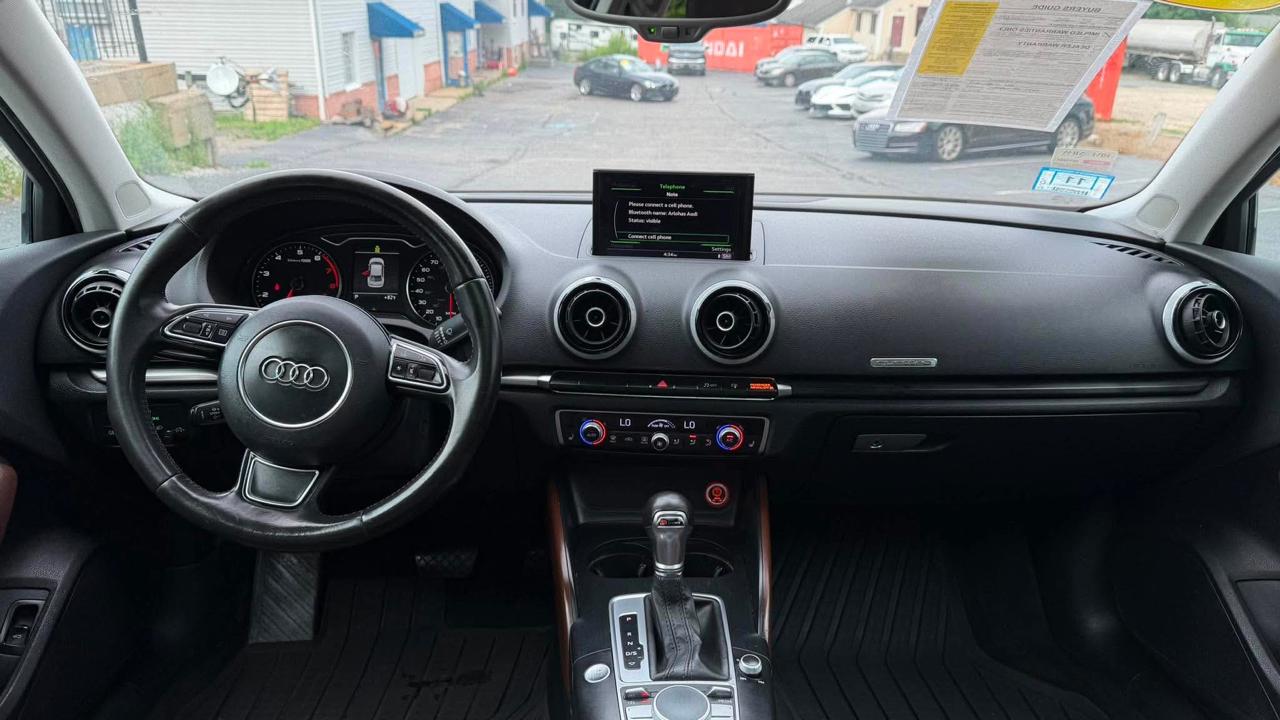 Audi A3 2.0T Premium Sedan quattro S tronic 2015