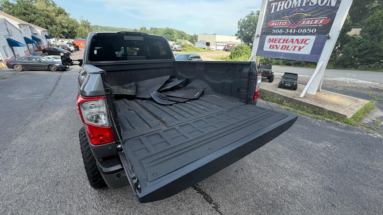 Nissan Titan XD S 4WD Diesel 2017