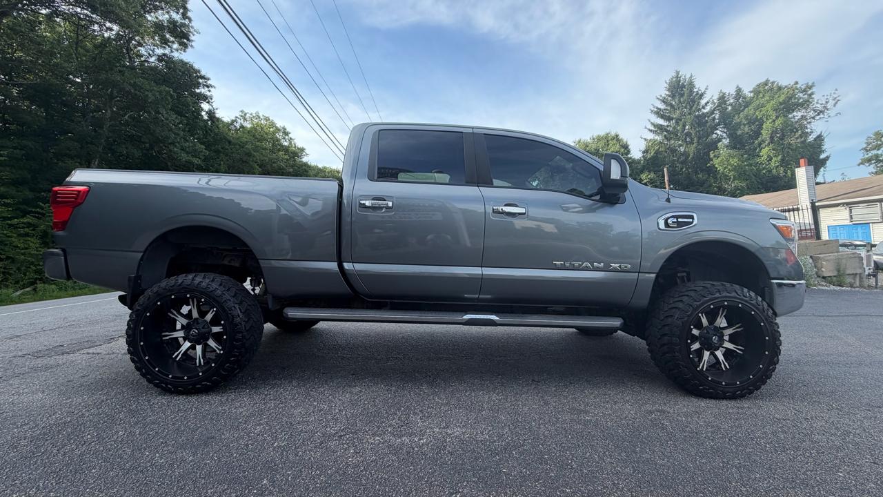 Nissan Titan XD S 4WD Diesel 2017
