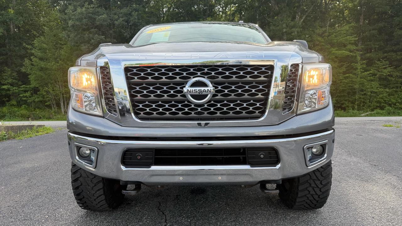 Nissan Titan XD S 4WD Diesel 2017