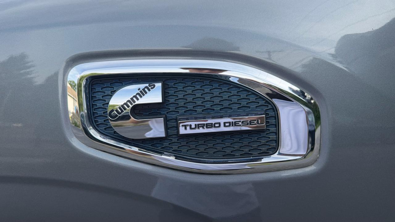 Nissan Titan XD S 4WD Diesel 2017