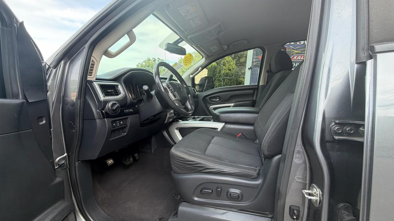 Nissan Titan XD S 4WD Diesel 2017