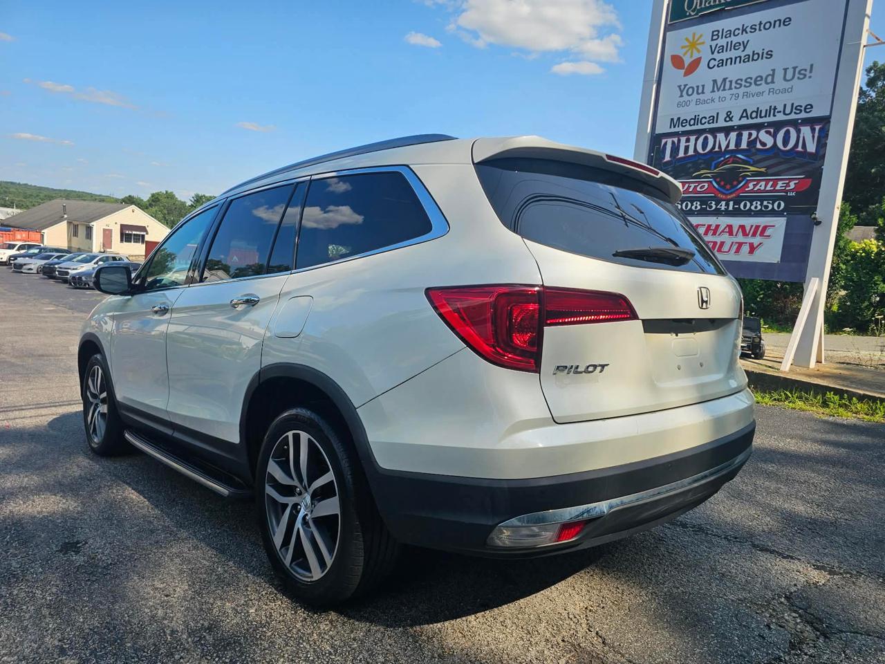 Honda Pilot Touring 4WD 2017