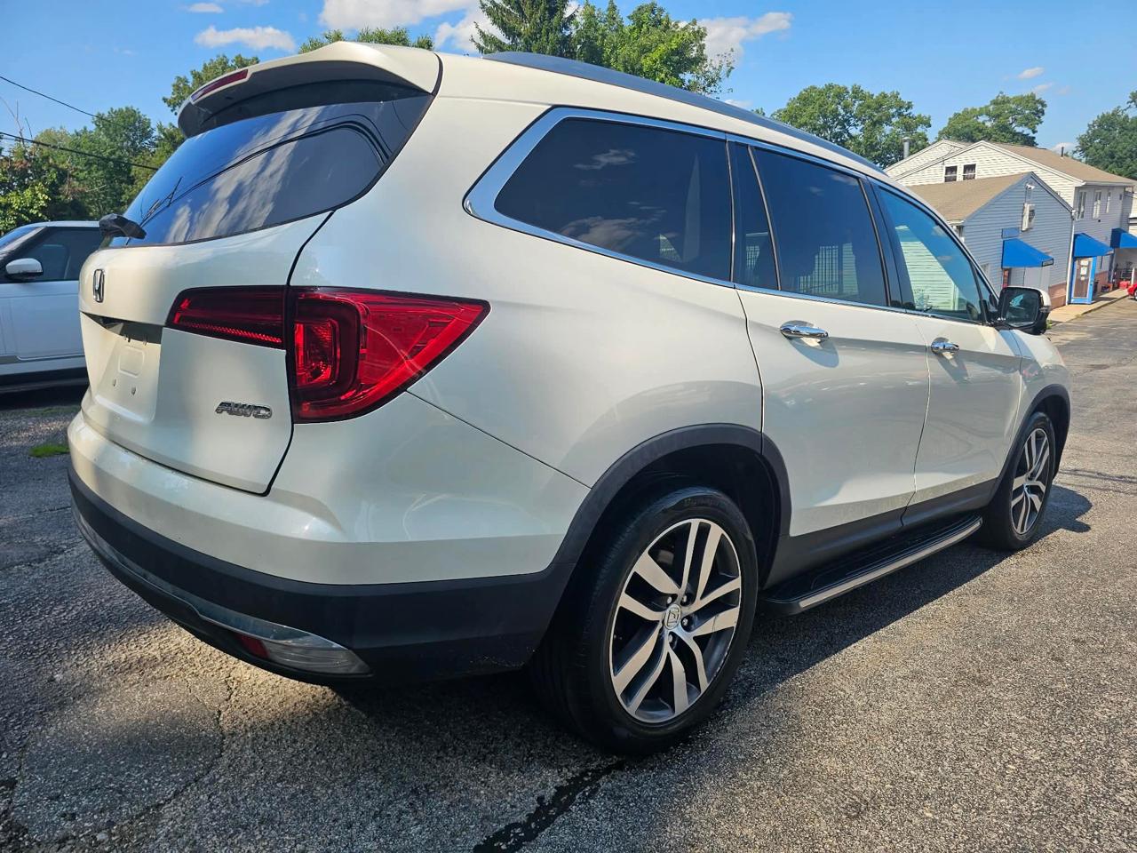 Honda Pilot Touring 4WD 2017