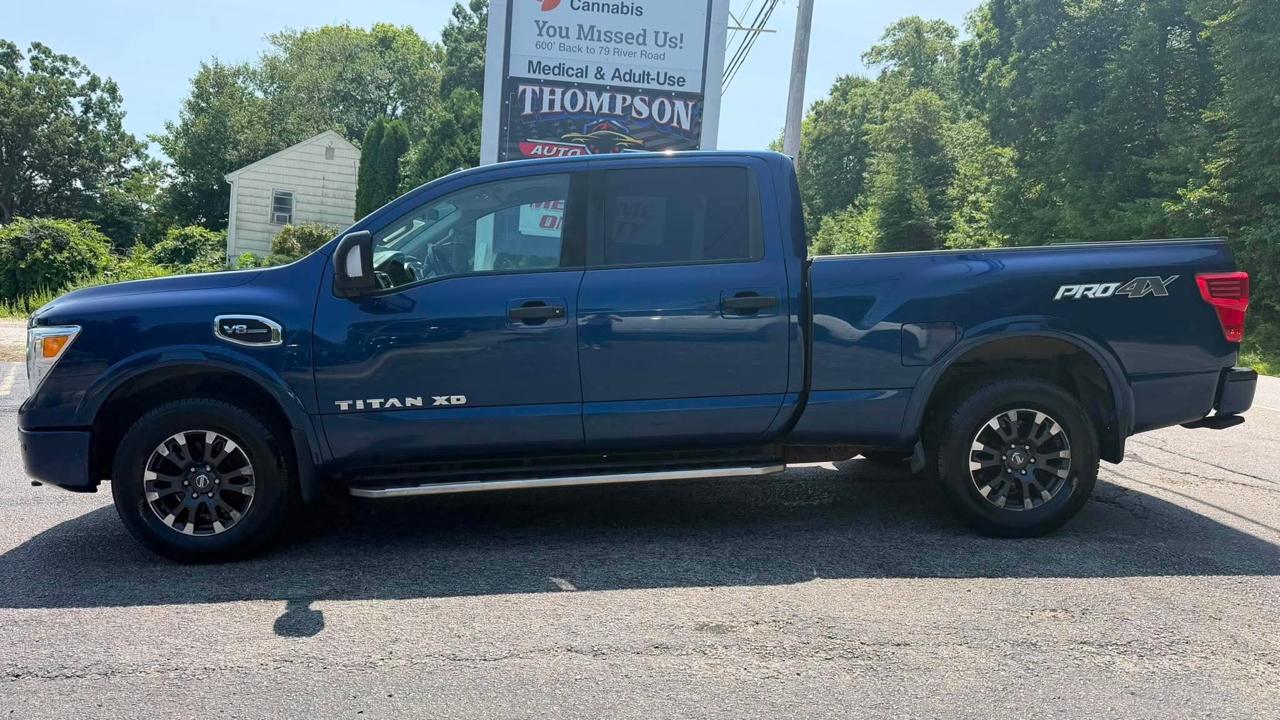 Nissan Titan XD PRO-4X Crew Cab 4WD 2017