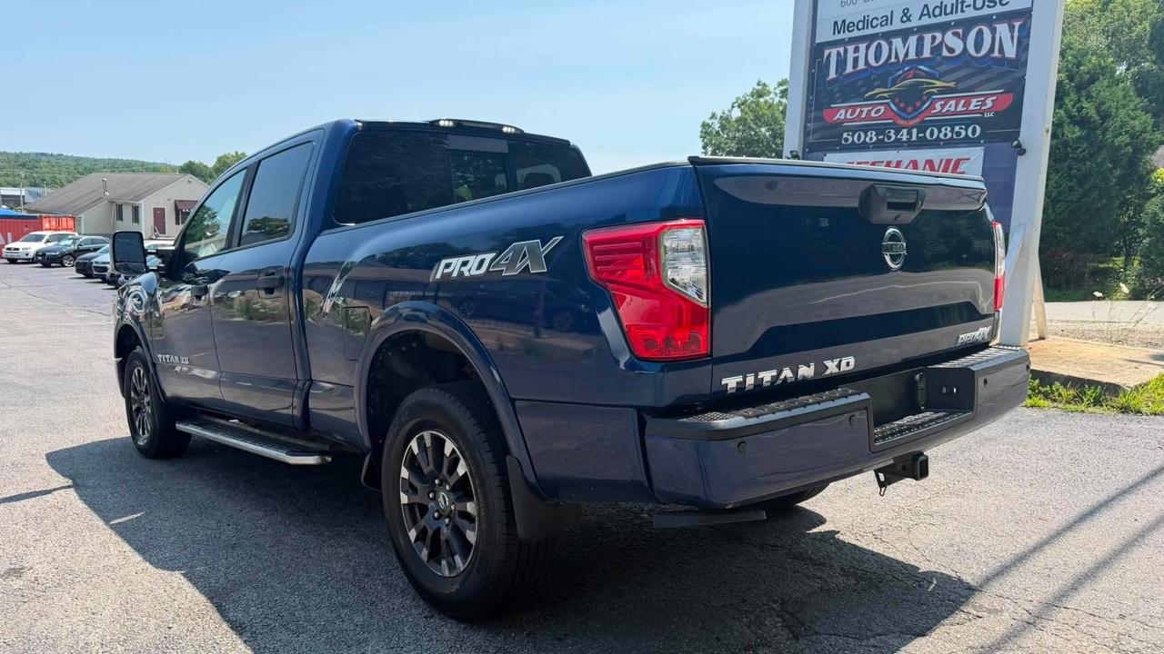 Nissan Titan XD PRO-4X Crew Cab 4WD 2017