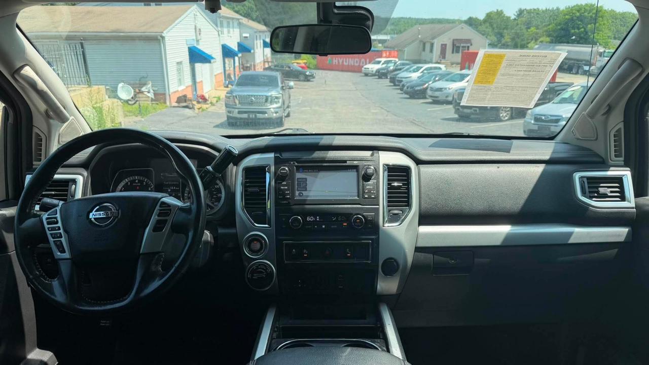 Nissan Titan XD PRO-4X Crew Cab 4WD 2017
