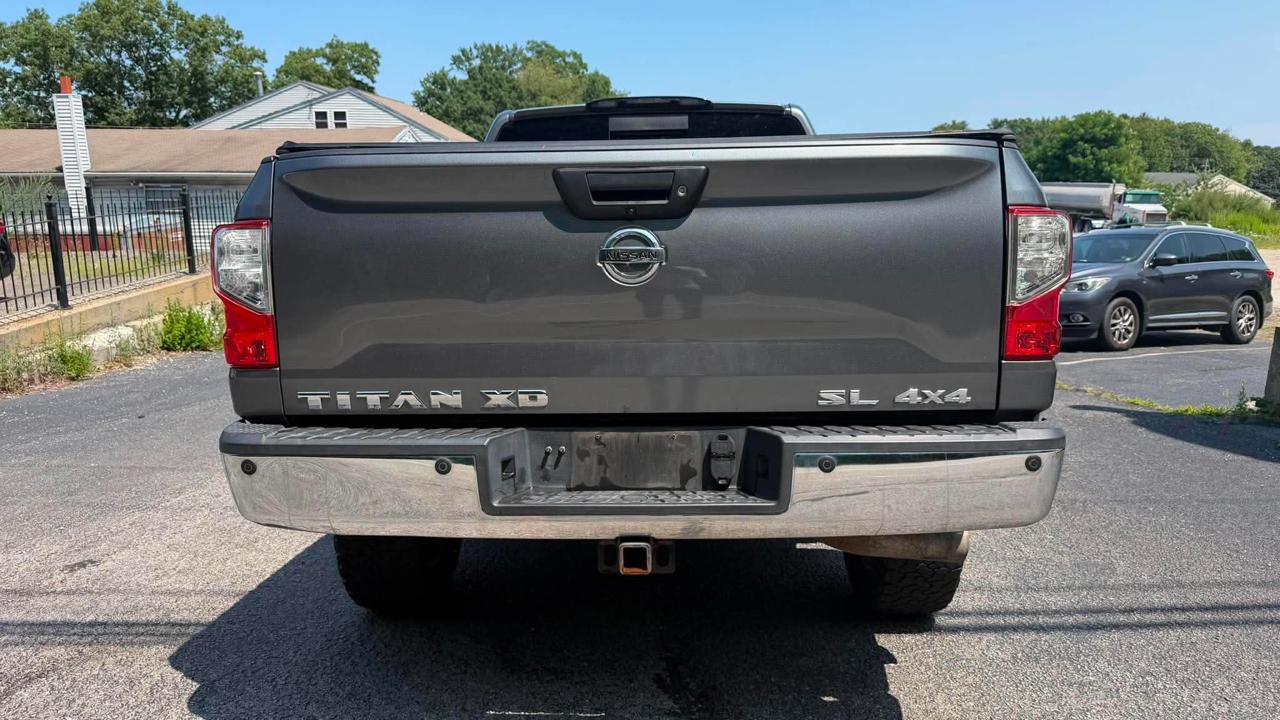 Nissan Titan XD S 4WD Diesel 2016