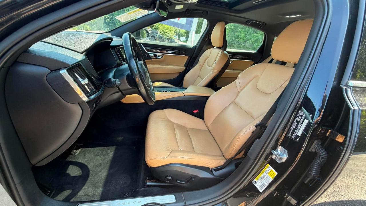 Volvo S90 T6 Momentum AWD 2017