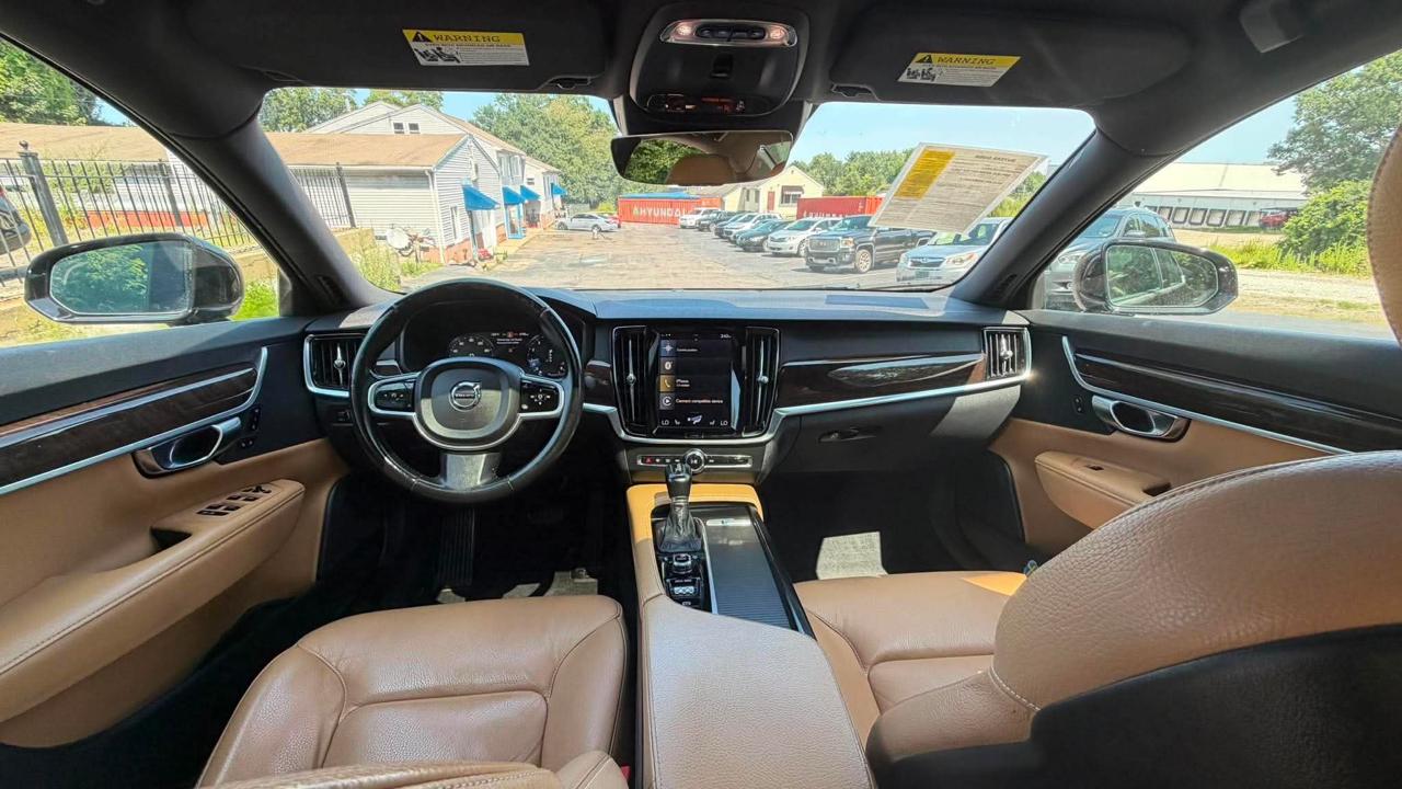 Volvo S90 T6 Momentum AWD 2017