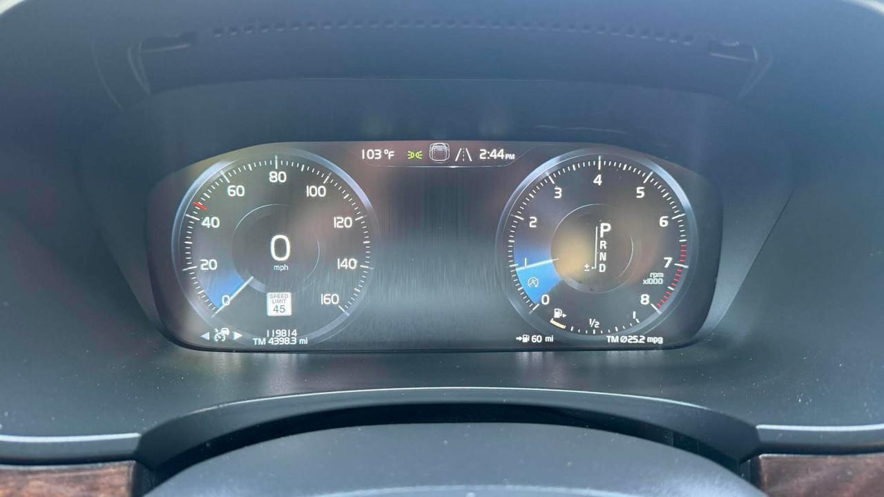 Volvo S90 T6 Momentum AWD 2017