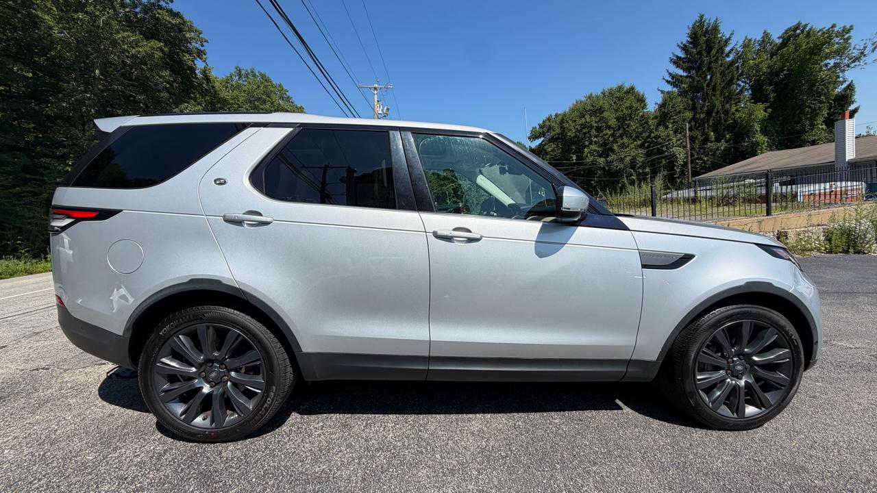 Land Rover Discovery SE 2020