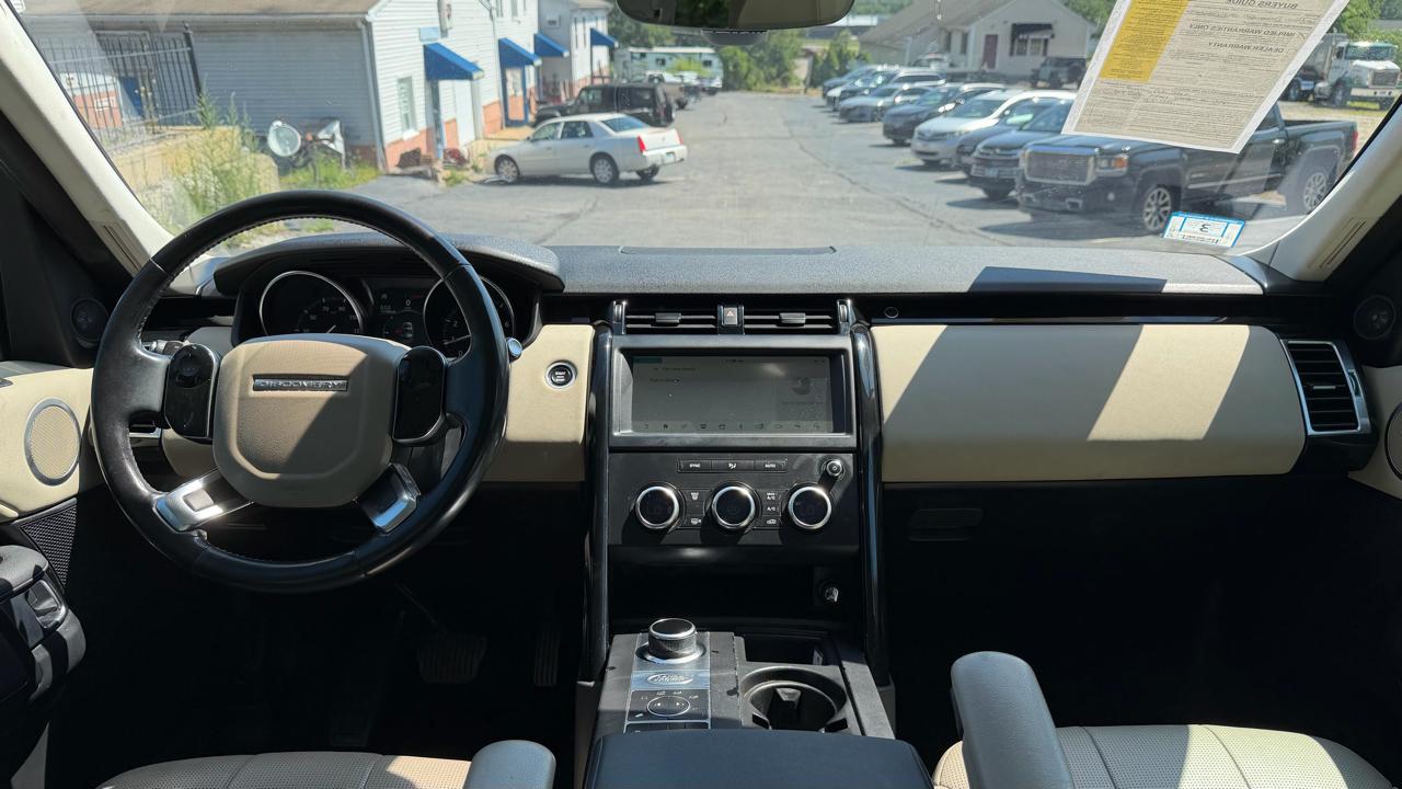 Land Rover Discovery SE 2020