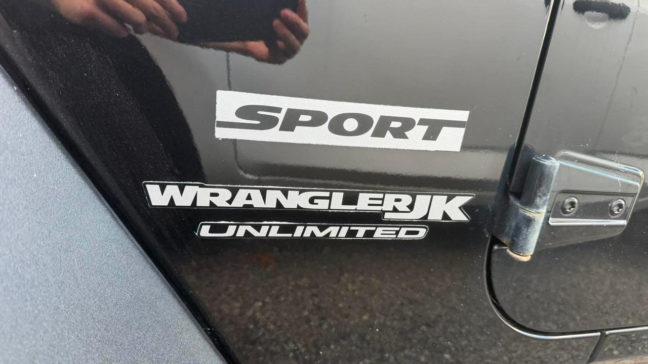 Jeep Wrangler JK Unlimited Sport 4WD 2018