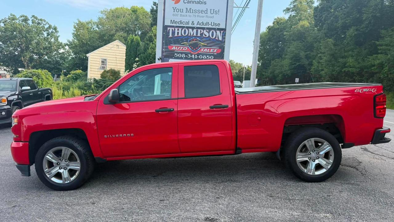 Chevrolet Silverado 1500 4WD Double Cab 143.5" Custom 2017