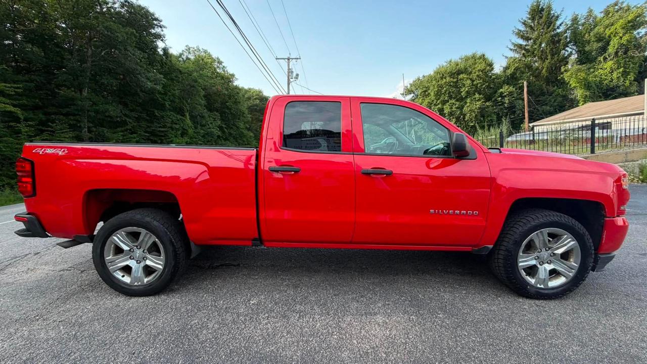 Chevrolet Silverado 1500 4WD Double Cab 143.5" Custom 2017