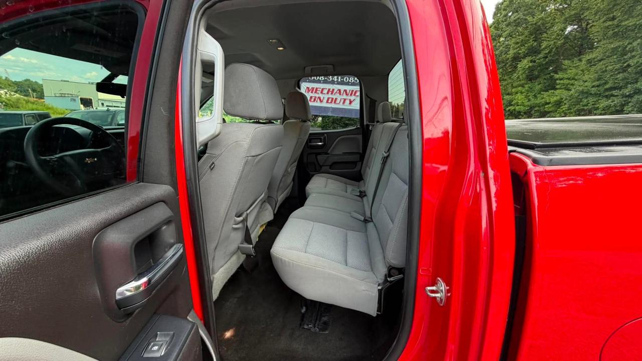 Chevrolet Silverado 1500 4WD Double Cab 143.5" Custom 2017