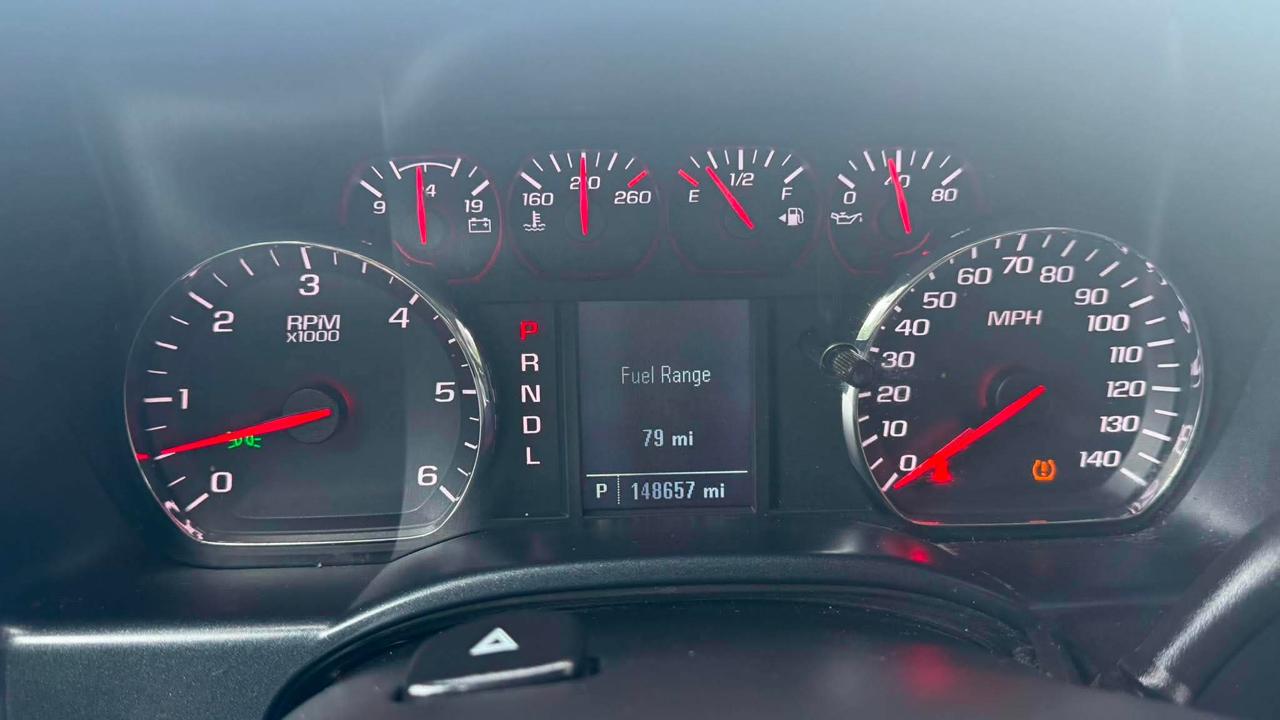 Chevrolet Silverado 1500 4WD Double Cab 143.5" Custom 2017