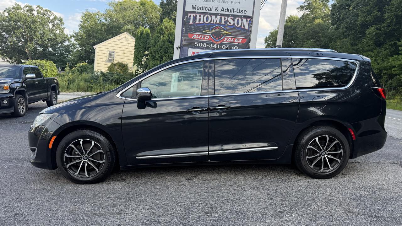 Chrysler Pacifica Limited 2018