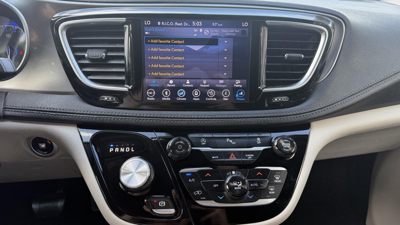 Chrysler Pacifica Limited 2018