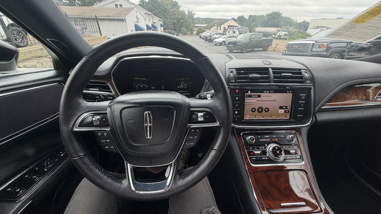Lincoln Continental Livery AWD 2017