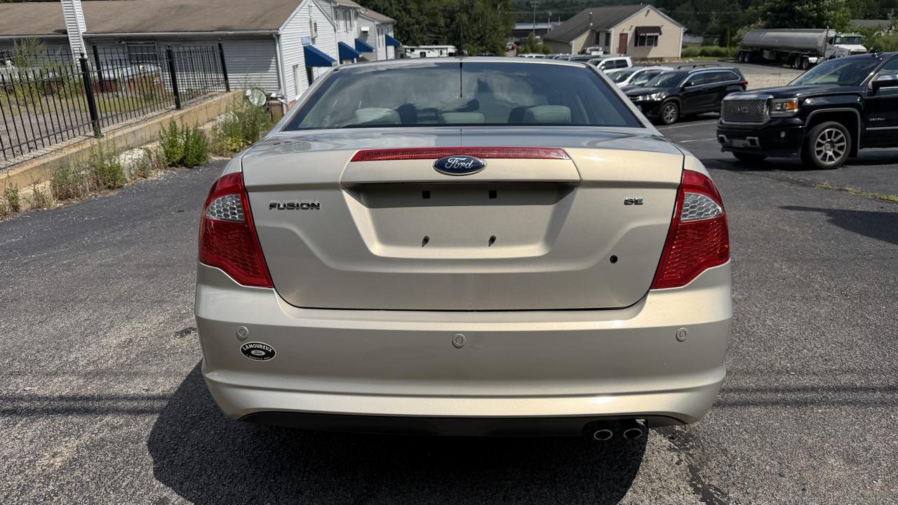 Ford Fusion SE 2010