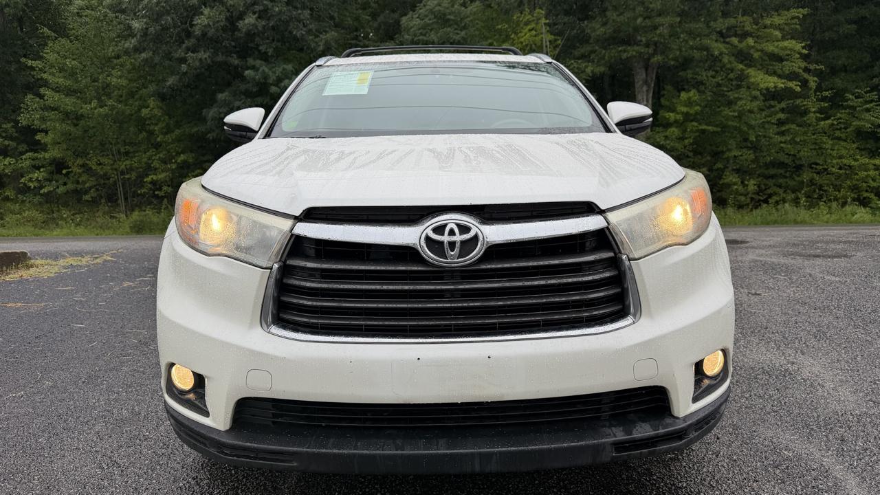 Toyota Highlander XLE AWD V6 2016