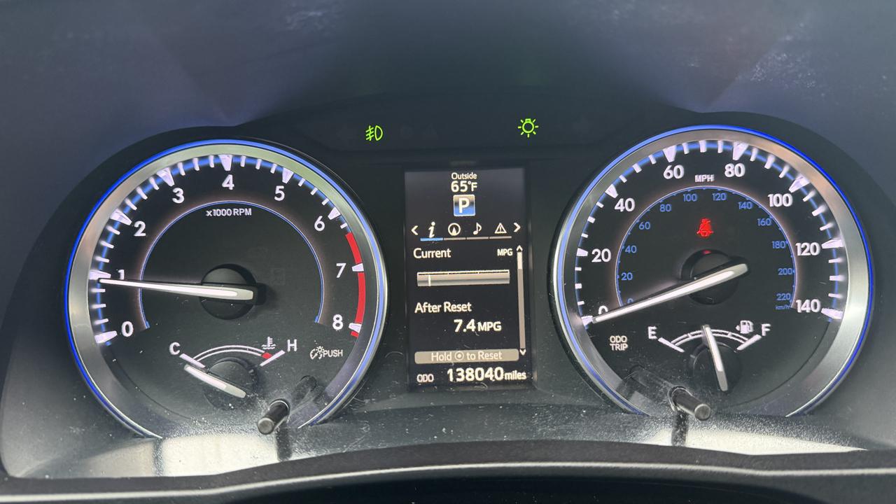 Toyota Highlander XLE AWD V6 2016