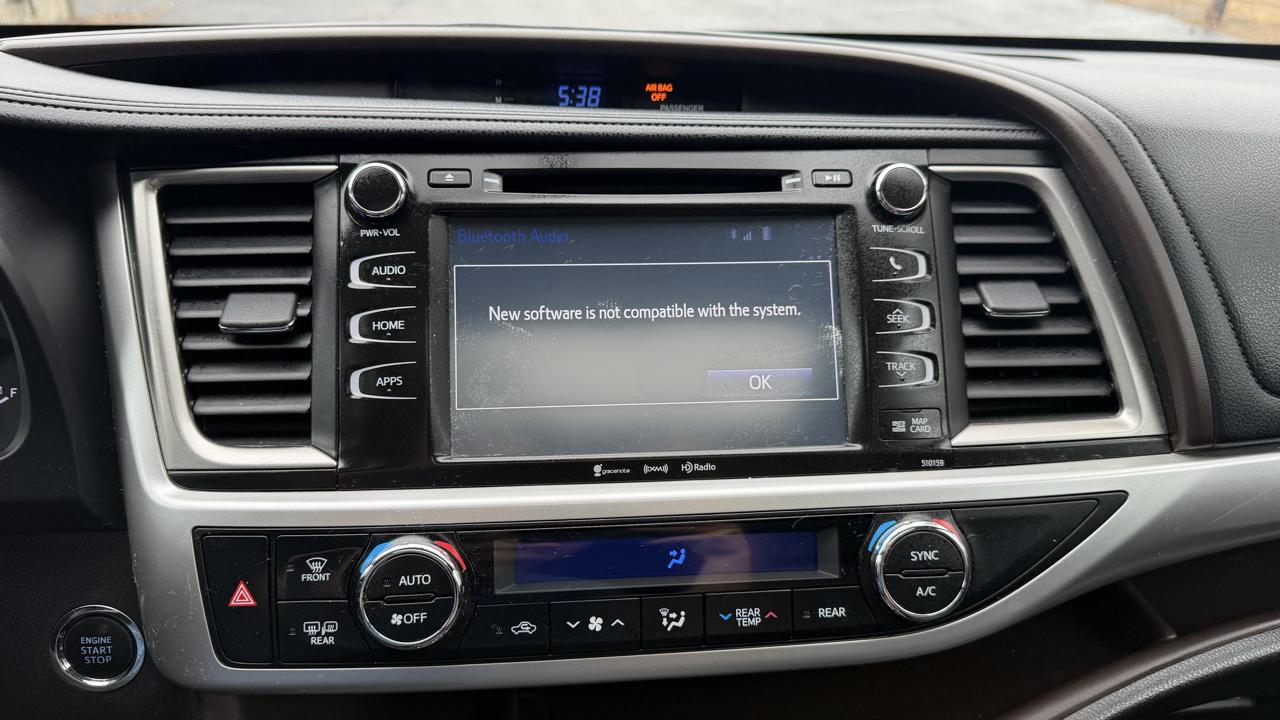 Toyota Highlander XLE AWD V6 2016